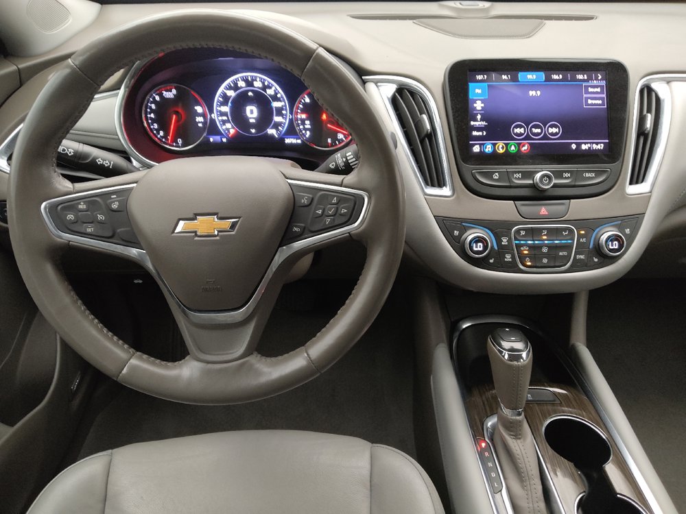 Used 2019 Chevrolet Malibu Premier FWD image 22