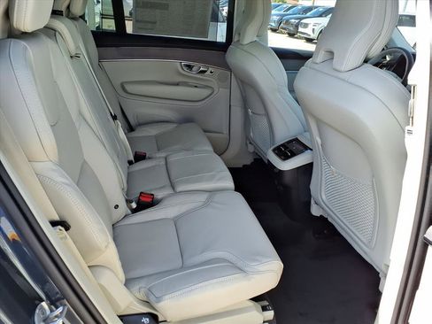 New 2026 Volvo XC90 B6 Ultra w/ Protection Package image 10