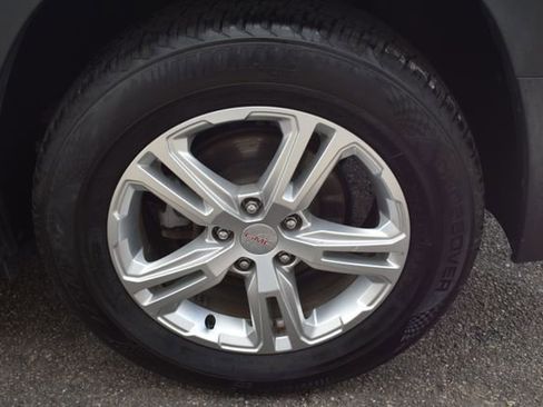 Used 2019 GMC Terrain SLE w/ Driver Convenience Package image 48