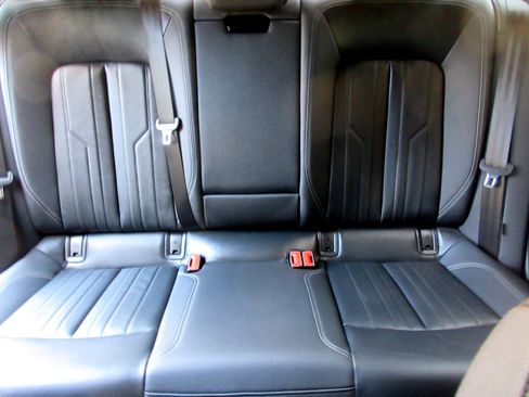 Used 2023 Audi A6 Premium Plus image 39