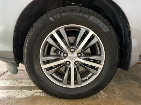 Used 2020 INFINITI QX60 Luxe w/ Essential Package FWD image 31