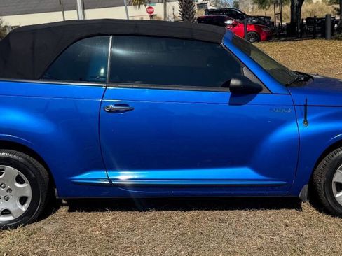 Used 2005 Chrysler PT Cruiser Convertible image 6