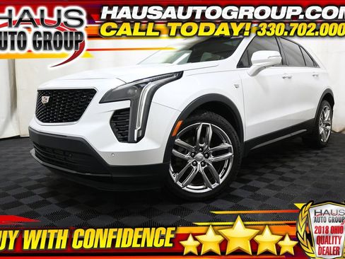 Used 2019 Cadillac XT4 Sport image 1