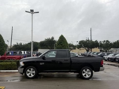 Used 2024 RAM 1500 Classic SLT AWD/4WD image 14