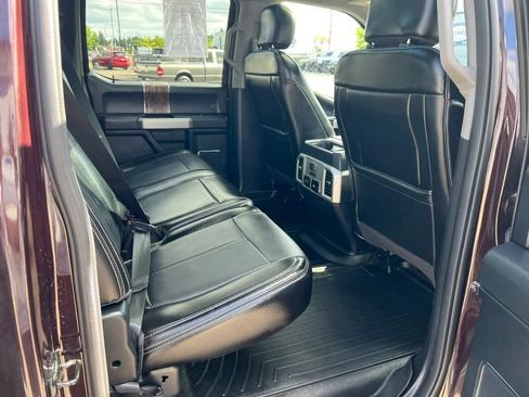 Used 2018 Ford F150 Lariat w/ Equipment Group 502A Luxury AWD/4WD image 9