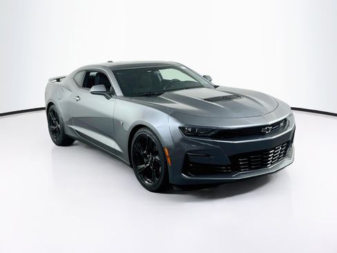 Used 2022 Chevrolet Camaro SS RWD image 3