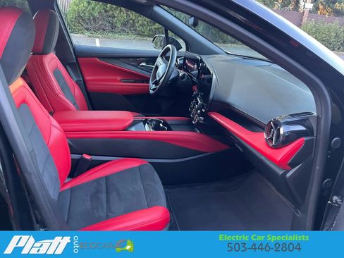 Used 2024 Chevrolet Blazer EV RS image 50