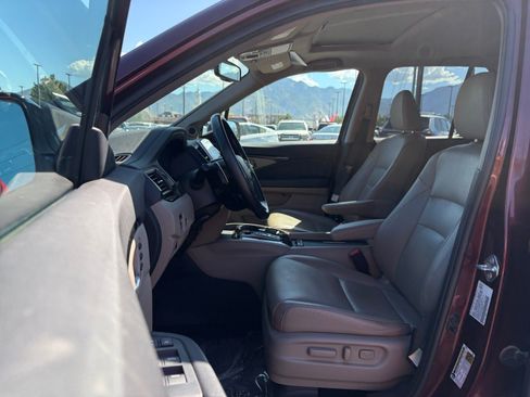 Used 2020 Honda Ridgeline RTL-E image 11