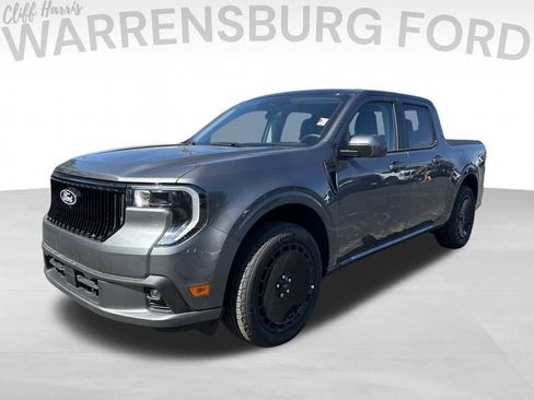 New 2025 Ford Maverick Lobo image 3