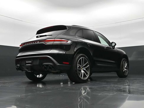 New 2026 Porsche Macan AWD/4WD image 41