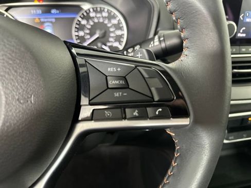 Certified 2025 Nissan Altima 2.5 SR image 16