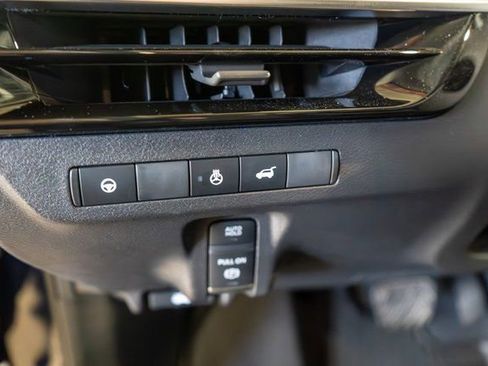 Certified 2025 Nissan Murano SL AWD/4WD image 25