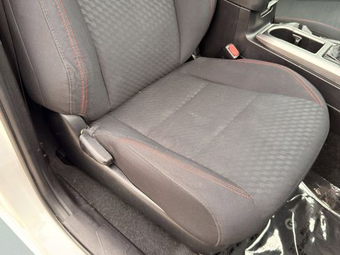 Used 2022 Toyota Tacoma SR5 RWD image 37