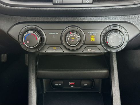 Used 2024 Kia Forte LXS FWD image 22