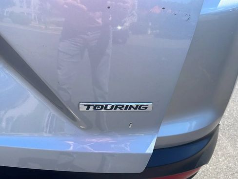 Used 2018 Honda CR-V Touring image 19