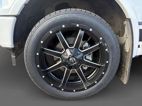 Used 2018 Ford F150 Limited image 14