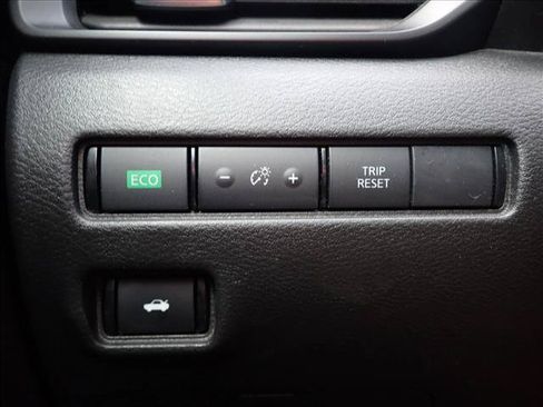 Used 2024 Nissan Sentra S FWD image 14
