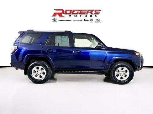 Certified 2021 Toyota 4Runner SR5 Premium AWD/4WD image 14