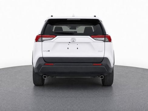 Certified 2025 Toyota RAV4 XLE FWD image 3