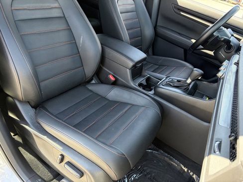 Used 2025 Honda CR-V Sport-L image 8