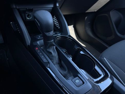 Used 2025 Chevrolet TrailBlazer LT image 18