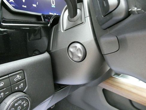 New 2026 Chevrolet Silverado 1500 High Country w/ Midnight Edition AWD/4WD image 27
