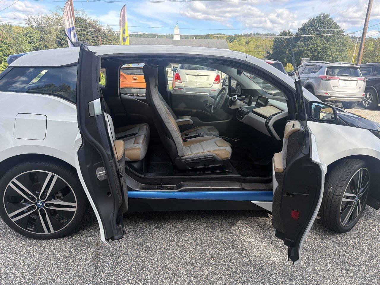 Used 2015 BMW i3 RWD image 13