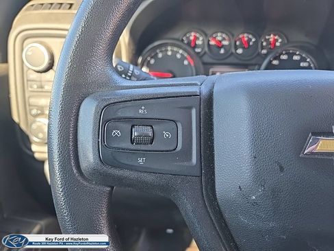 Used 2020 Chevrolet Silverado 1500 Custom w/ Custom Value Package AWD/4WD image 27