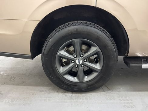 Used 2020 Ford Expedition XLT w/ FX4 Off-Road Package image 63