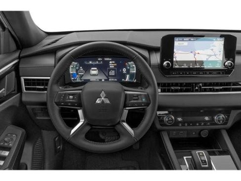 Used 2024 Mitsubishi Outlander SE Black Edition FWD image 10