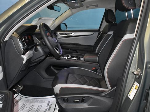New 2026 Volkswagen Atlas Peak Edition AWD/4WD image 6