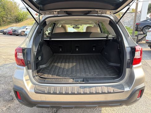 Used 2019 Subaru Outback 2.5i Limited AWD/4WD image 30