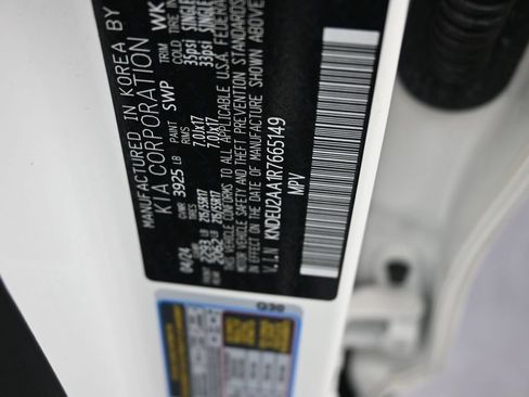 Used 2024 Kia Seltos S FWD image 9