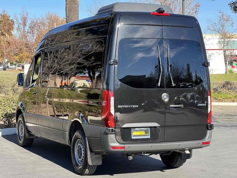 Used 2023 Mercedes-Benz Sprinter 2500 image 19