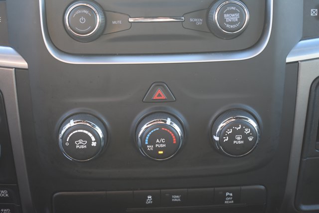 Used 2024 RAM 1500 Warlock AWD/4WD image 23