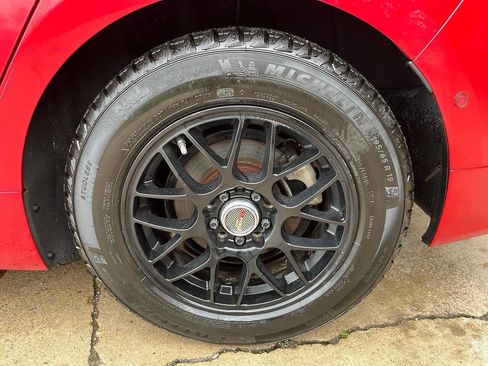 Used 2016 Toyota Prius Four w/ Advanced Technology Package FWD image 4