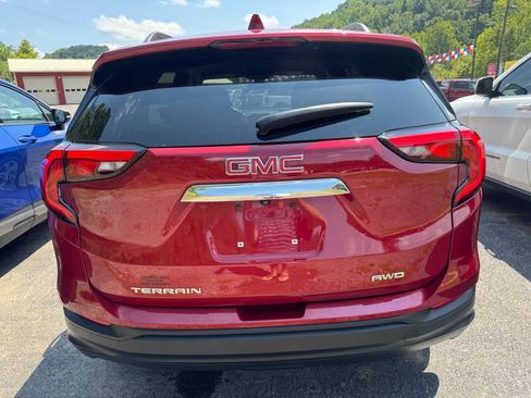 Used 2020 GMC Terrain SLE w/ Driver Convenience Package AWD/4WD image 6
