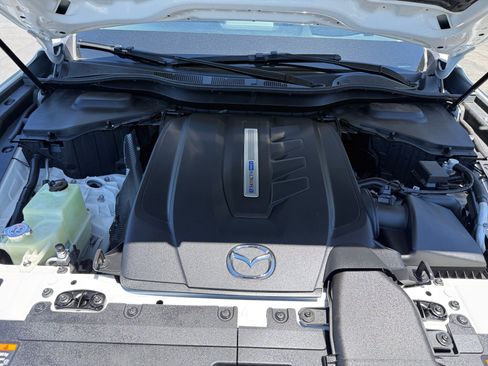 Certified 2024 MAZDA CX-90 Plug-In Hybrid w/ Premium Pkg AWD/4WD image 21