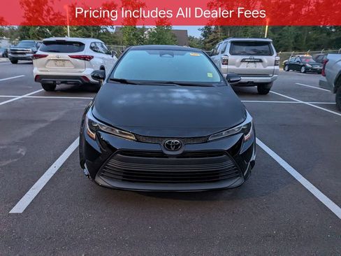 Certified 2024 Toyota Corolla LE FWD image 2