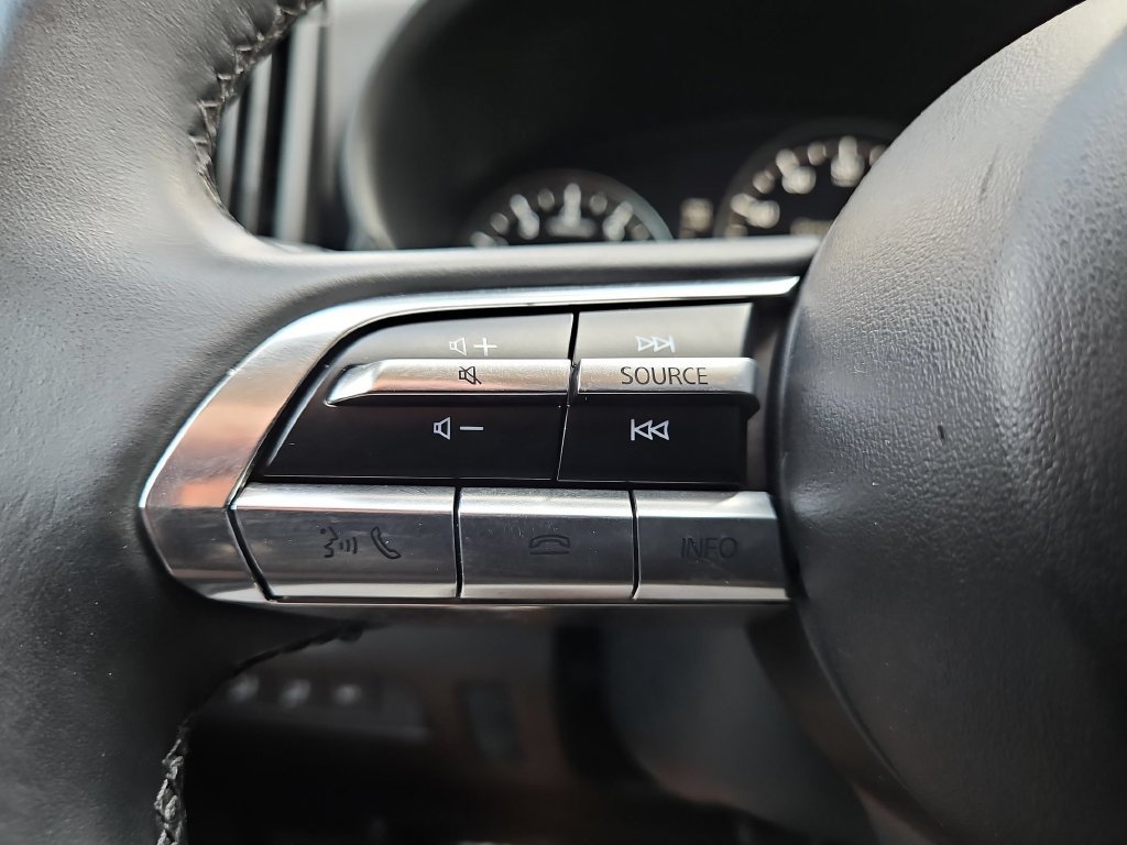 Used 2025 MAZDA CX-50 AWD 2.5 S w/ Premium Plus Pkg image 21