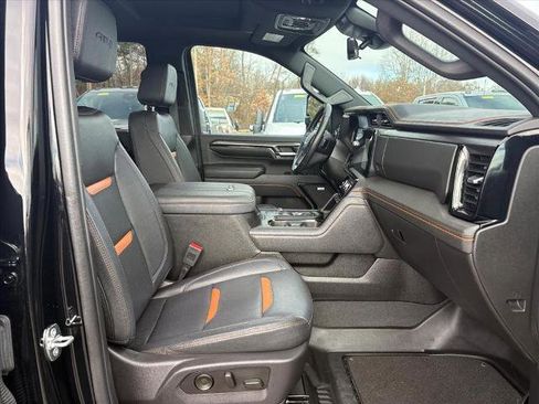 Certified 2024 GMC Sierra 2500 AT4 w/ AT4 Premium Plus Package image 7