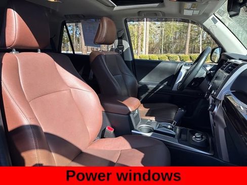 Used 2023 Toyota 4Runner Limited AWD/4WD image 28