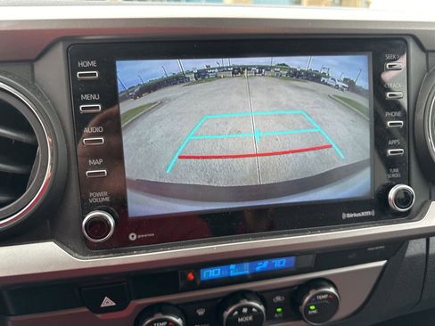 Used 2022 Toyota Tacoma SR5 RWD image 24