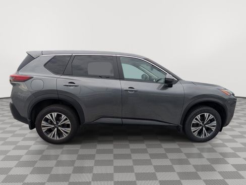 Used 2023 Nissan Rogue SV AWD/4WD image 6