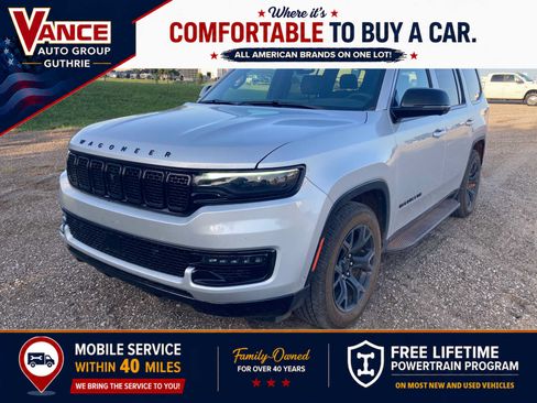 Used 2023 Jeep Wagoneer Series II w/ Convenience Group I AWD/4WD image 1
