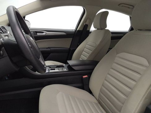 Used 2018 Ford Fusion S FWD image 17