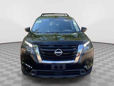 Certified 2024 Nissan Pathfinder SV AWD/4WD image 8
