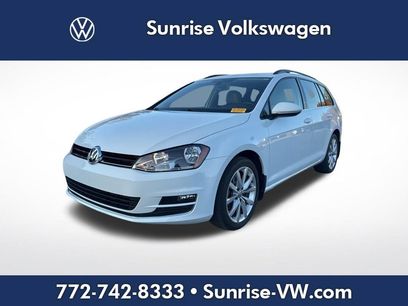 Used 2016 Volkswagen Golf SE