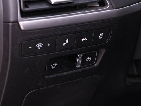 Used 2022 Hyundai Palisade SEL w/ 8P Bench Seat Package image 15