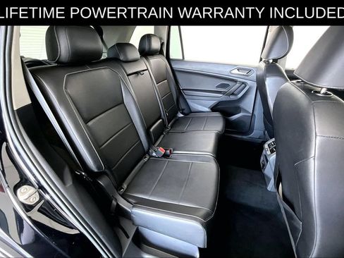 Used 2021 Volkswagen Tiguan SEL AWD/4WD image 35